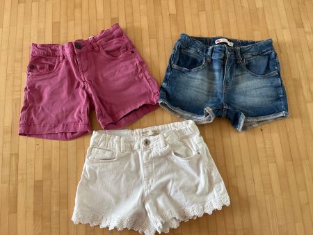Kleiderpaket Shorts 140 3 Stück