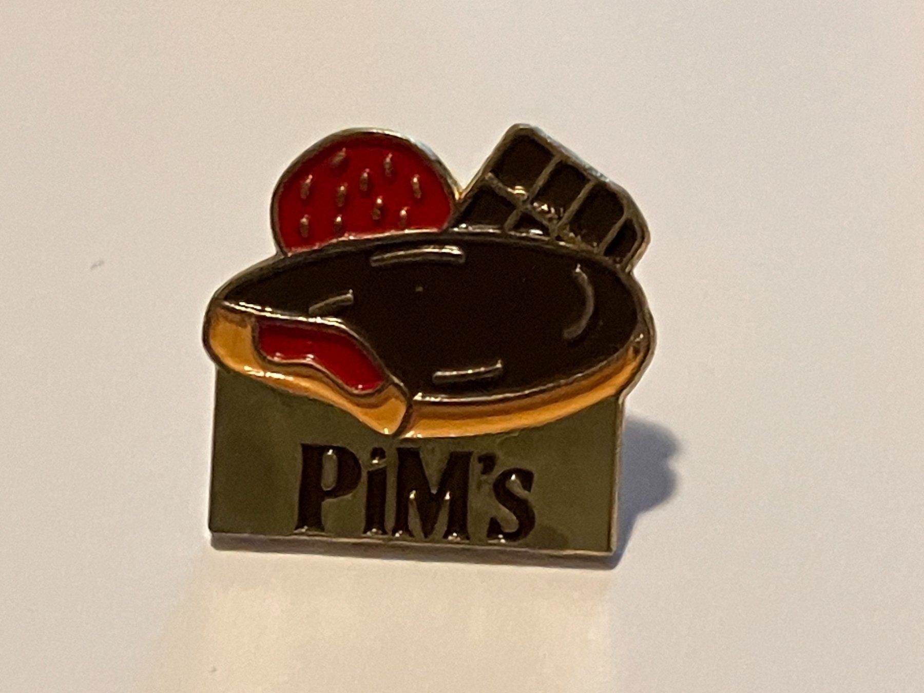 Placchette & Badge: 1 Pin Pim's – Usato da Basel venduto da djwwpp