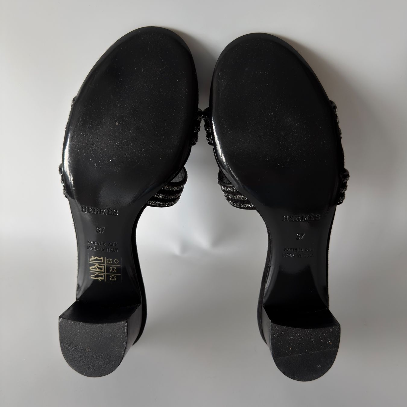 Hermès Scarpe da donna: Authentiques Sandales HERMÈS Oasis strass 37 noir – Usato da Carouge GE venduto da loveluxury 9