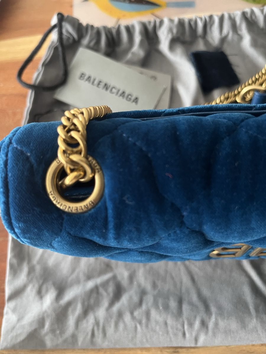 Balenciaga Borse da donna: Balenciaga Tasche Samtblau – Nuovo (secondo la descrizione) da Zürich venduto da aaaaaaaaa00 1