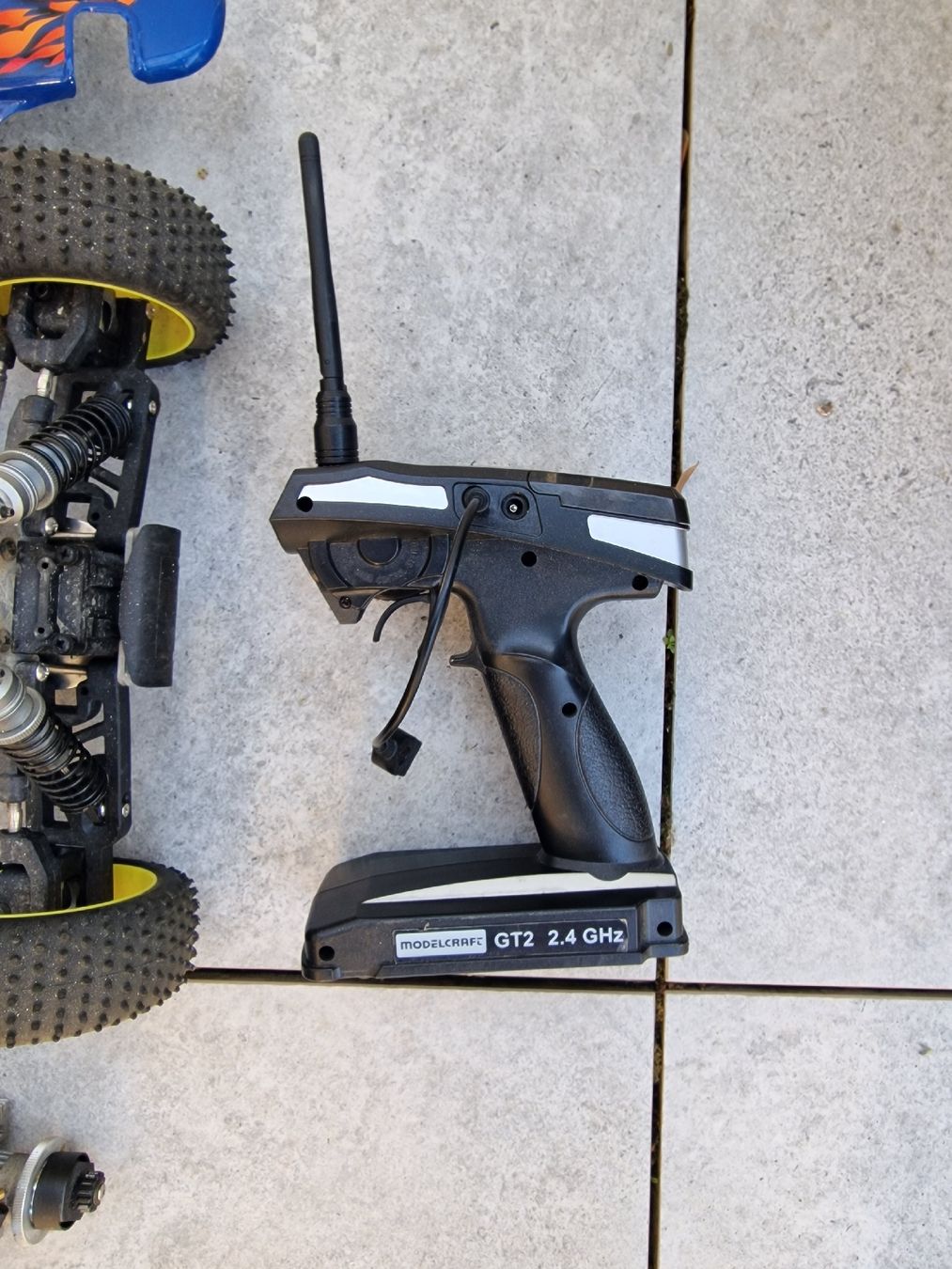 RC Modellbau: Ferngesteuertes Auto Benzin – Gebraucht aus Wil SG von aerofire 1