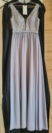 Elegantes, bodenlanges Festkleid von Laona – wie neu