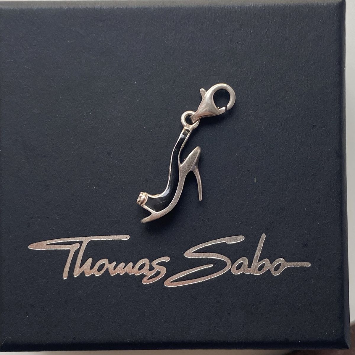 Thomas Sabo Ciondoli: Thomas Sabo Absatzschuh Schwarz Charms Silber 925 – Usato da Givisiez venduto da dor_xb9k