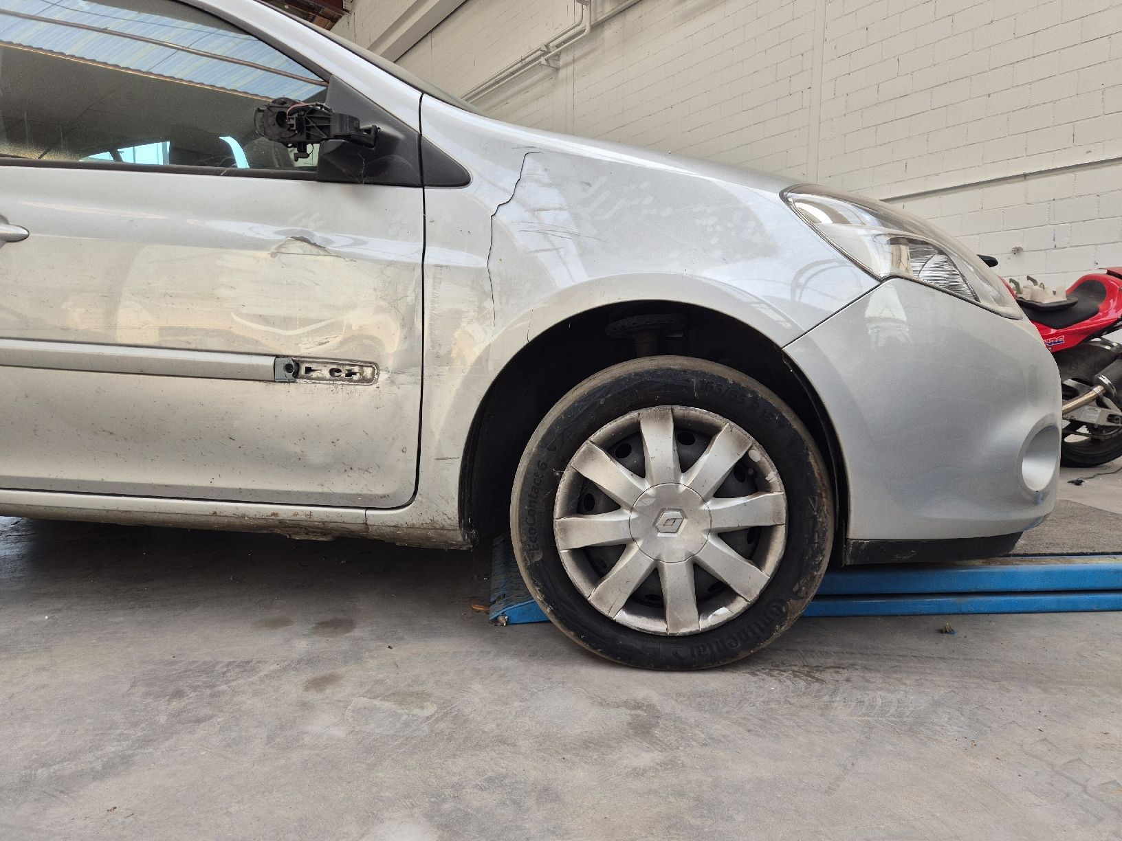 Renault Autos: renault clio 1.2 – D'occasion à Aadorf par Samir.00 5