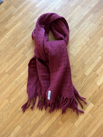 Barja, echarpe en laine bordeaux