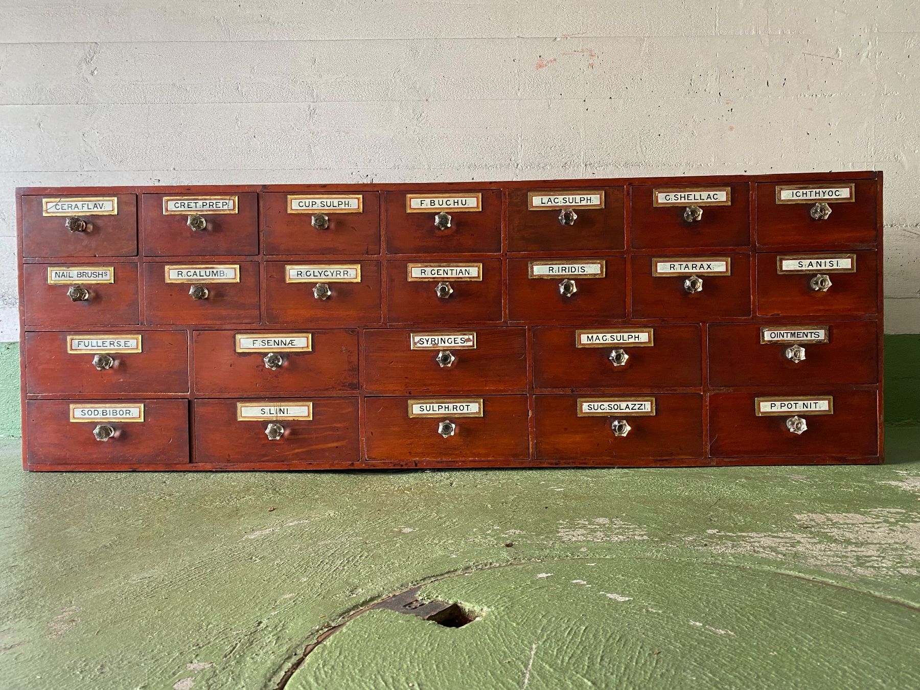 Regale: Londoner Apothekerschrank Sideboard – Gebraucht aus Zürich von wen_hq6t 3