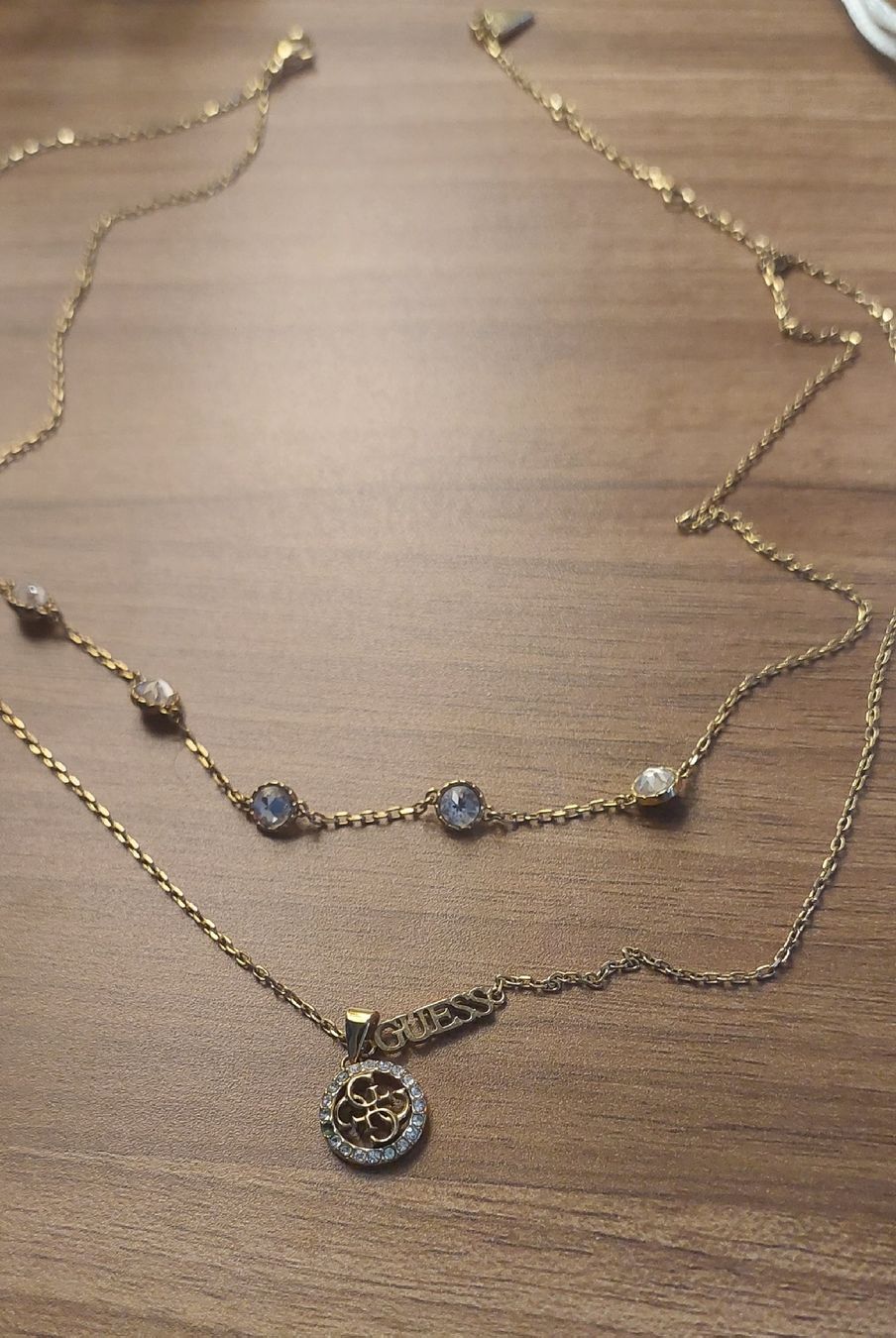 Guess Colliers: collier Guess – D'occasion à Collonges par cam_72xf 4