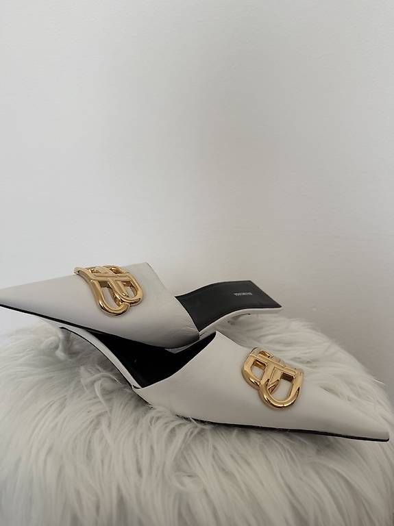 Damenschuhe: BALENCIAGA SQUARE KNIFE BB SLINGBACK MULES – Gebraucht aus Oberwil b. Zug von Andjola 2