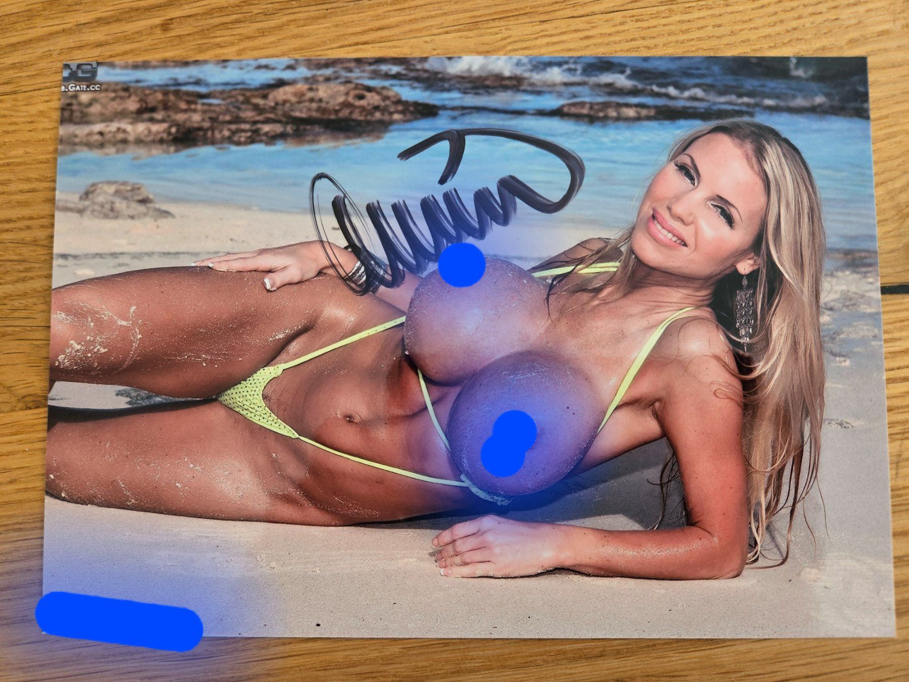 Autografi: Handsigniertes Annina Ucatis Photo – Usato da Azmoos venduto da agt_gjj8