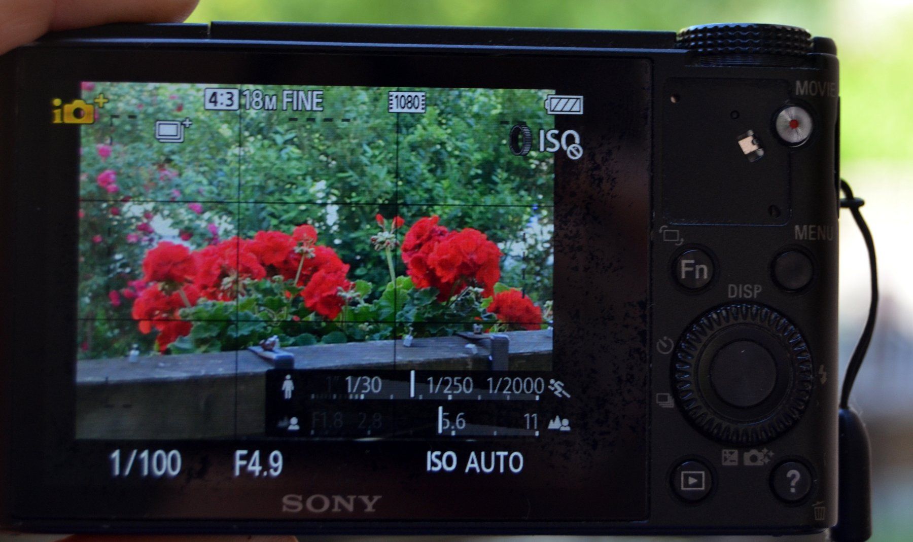 Sony Fotocamera: Digitalkamera Sony DSC RX100 – Difettoso da Collonges venduto da arashee 3