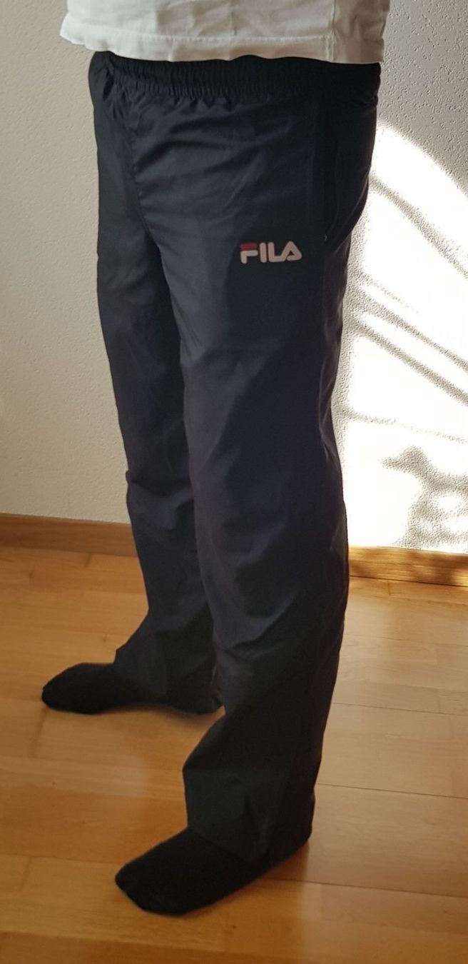 Pantaloni: Fila Sporthosen Gr L – Usato da Morens FR venduto da Kiscica