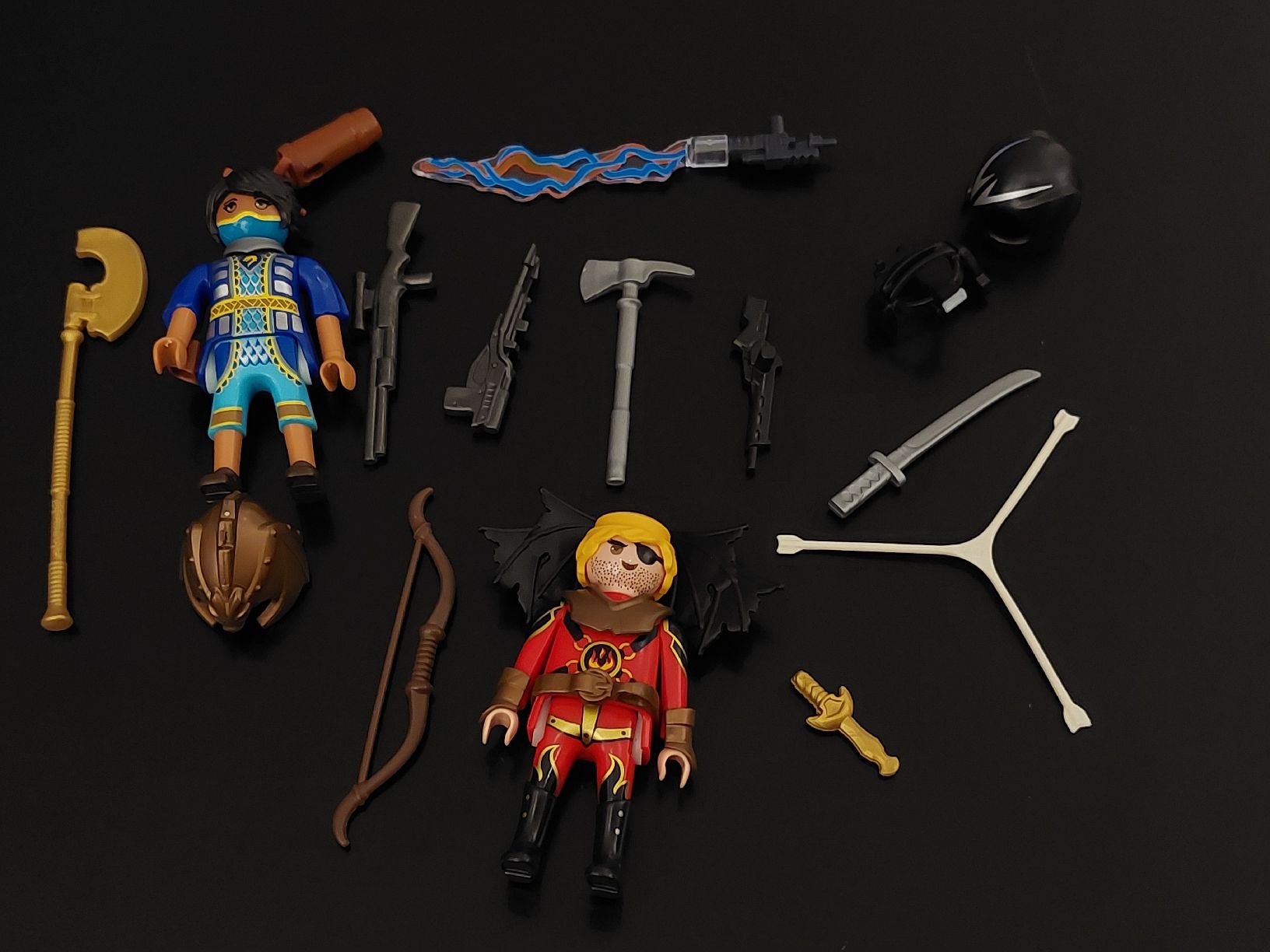 Playmobil Spielzeuge: Playmobil  Krieger mit Waffen  – Gebraucht aus Zetzwil von lanst08