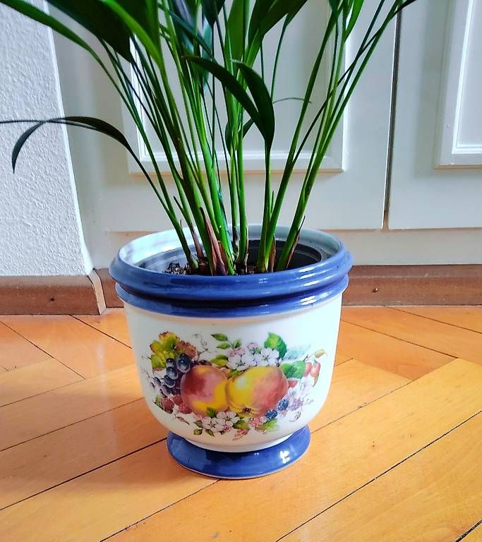 Töpfe: Cache pot Limoges Chastagner parfait état  – Gebraucht aus FRIBOURG von bigpolarbears 1