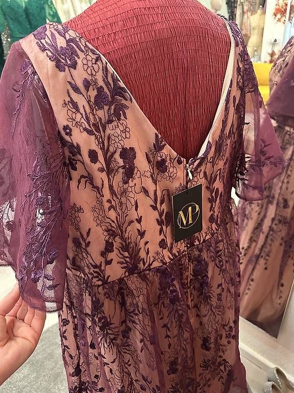 Vestiti: Abito da sera  – Usato da Baden venduto da mih_kn89 2