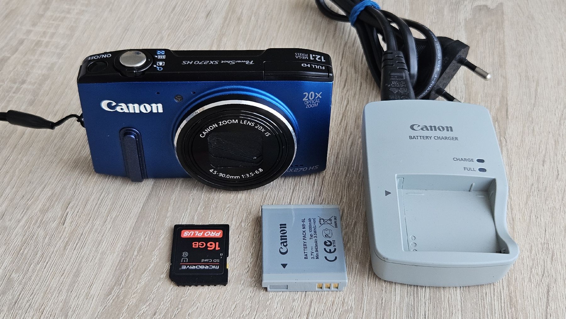Canon Appareil photo: Canon PowerShot SX270 HS – D'occasion à Jona par vik_j6r6 7