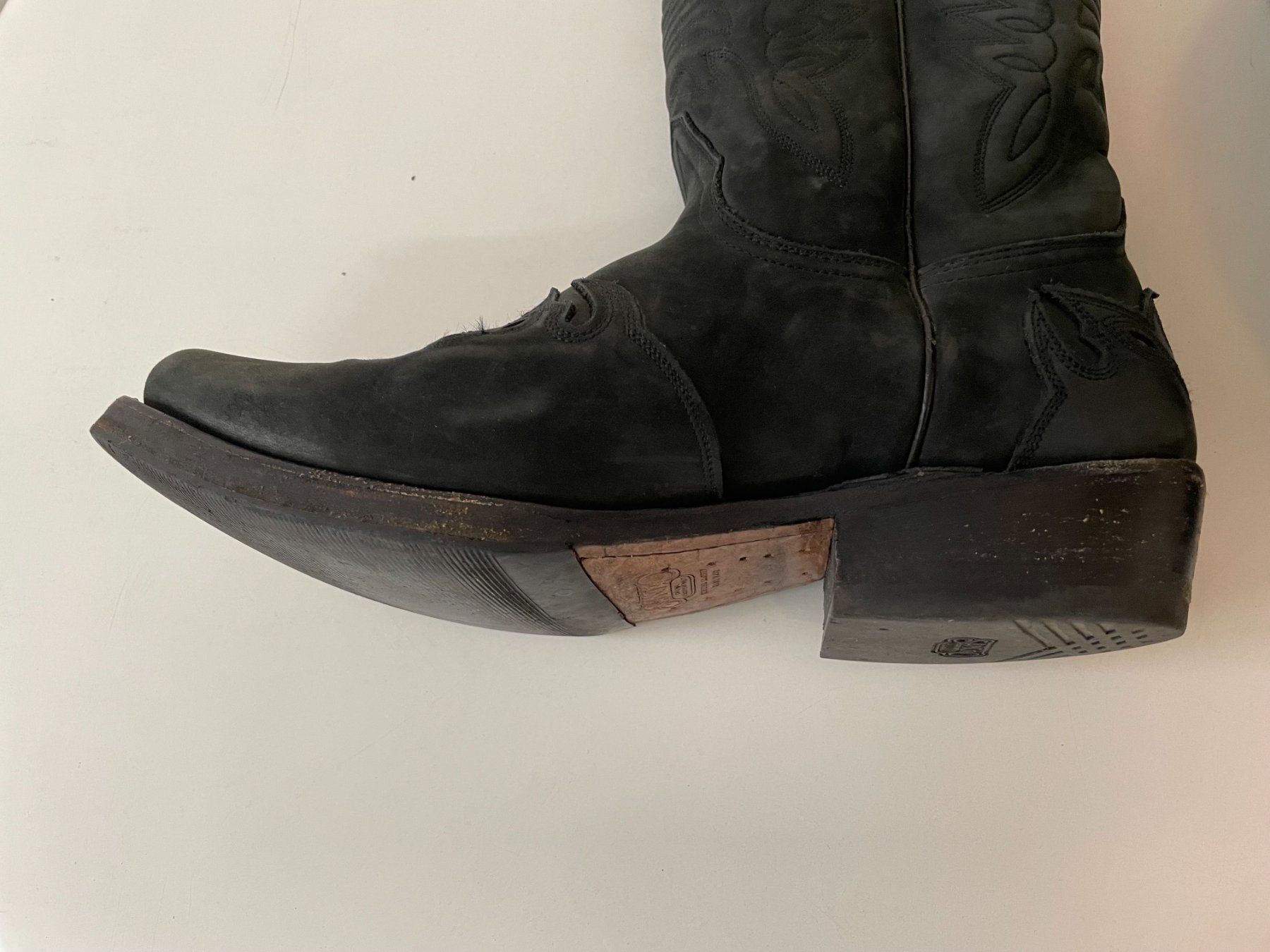 Herrenschuhe: Stiefel Grösse 42 – Gebraucht aus Berikon von gsa_c256 3
