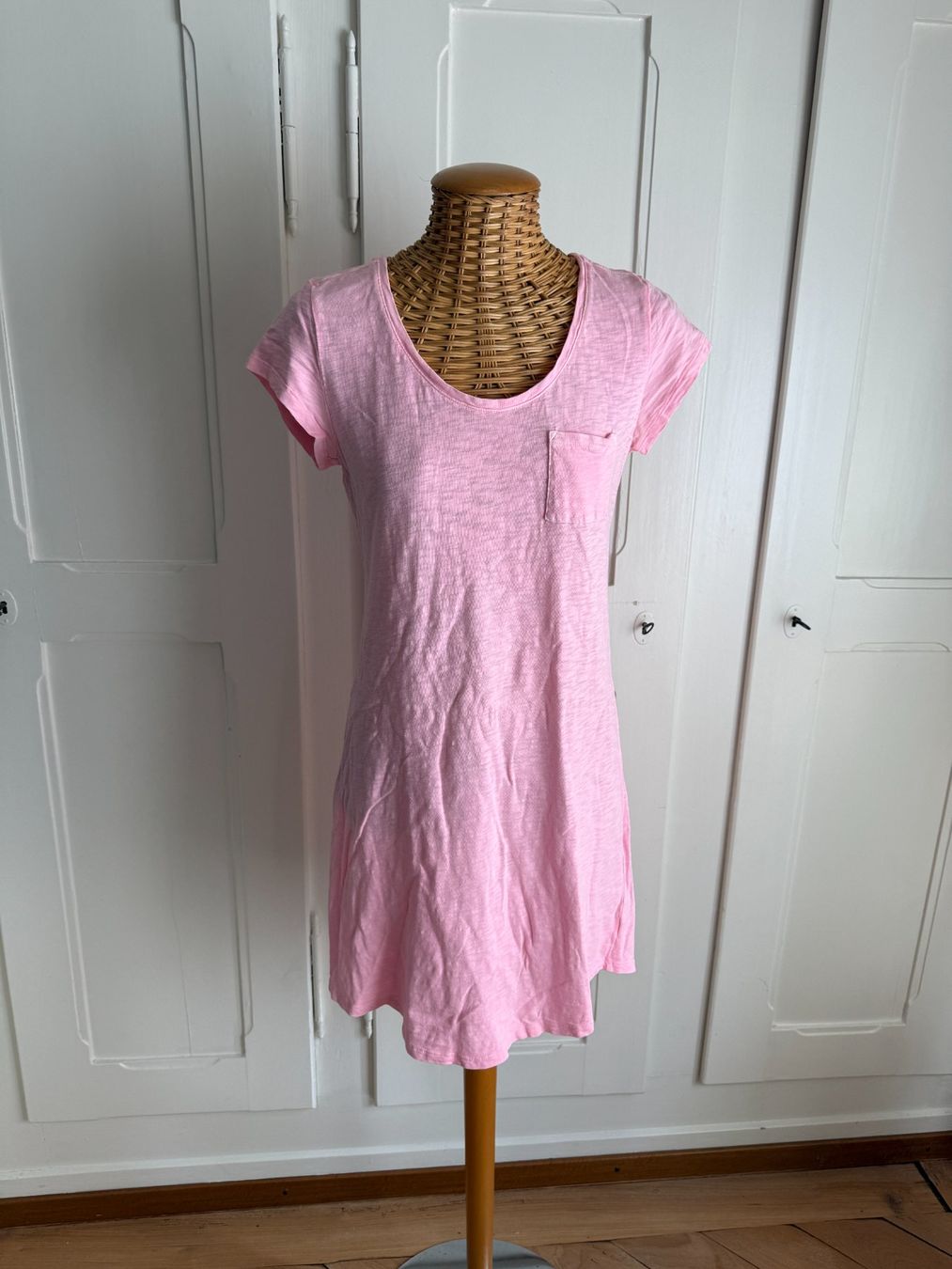 Gap Vestiti: GAP - T-Shirt Kleidchen rosa S – Usato da Zürich venduto da Diazaio