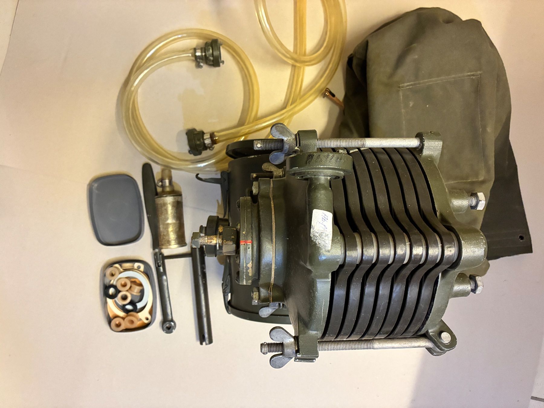 Sanitari: Wasserfilter Bundeswehr – Usato da Schmitten FR venduto da zelotes1 2