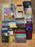Schals, verschiedene Farben und Stoffen