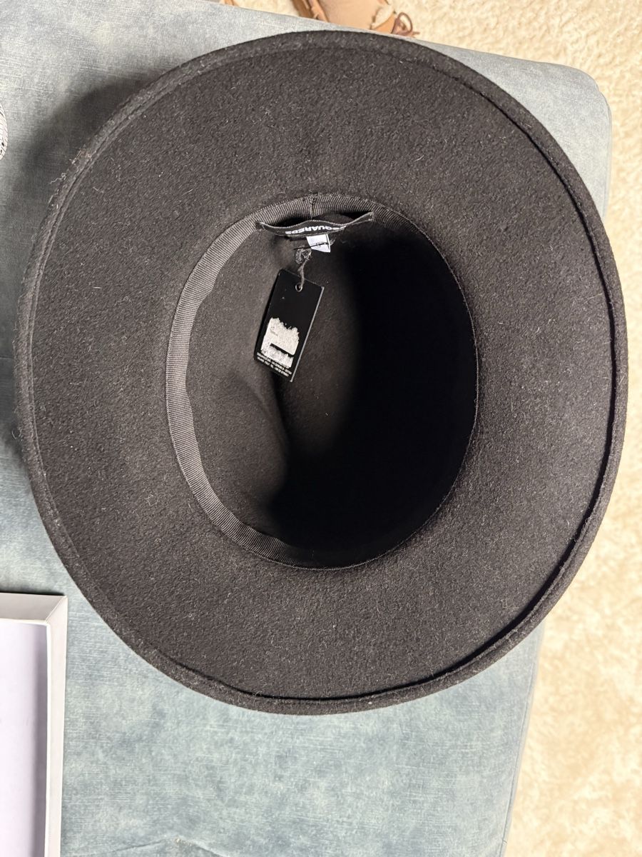 Dsquared2 Hüte, Mützen & Caps: Dsquared2 hat – Neu (gemäss Beschreibung) aus Barna von orbuyorcry 5