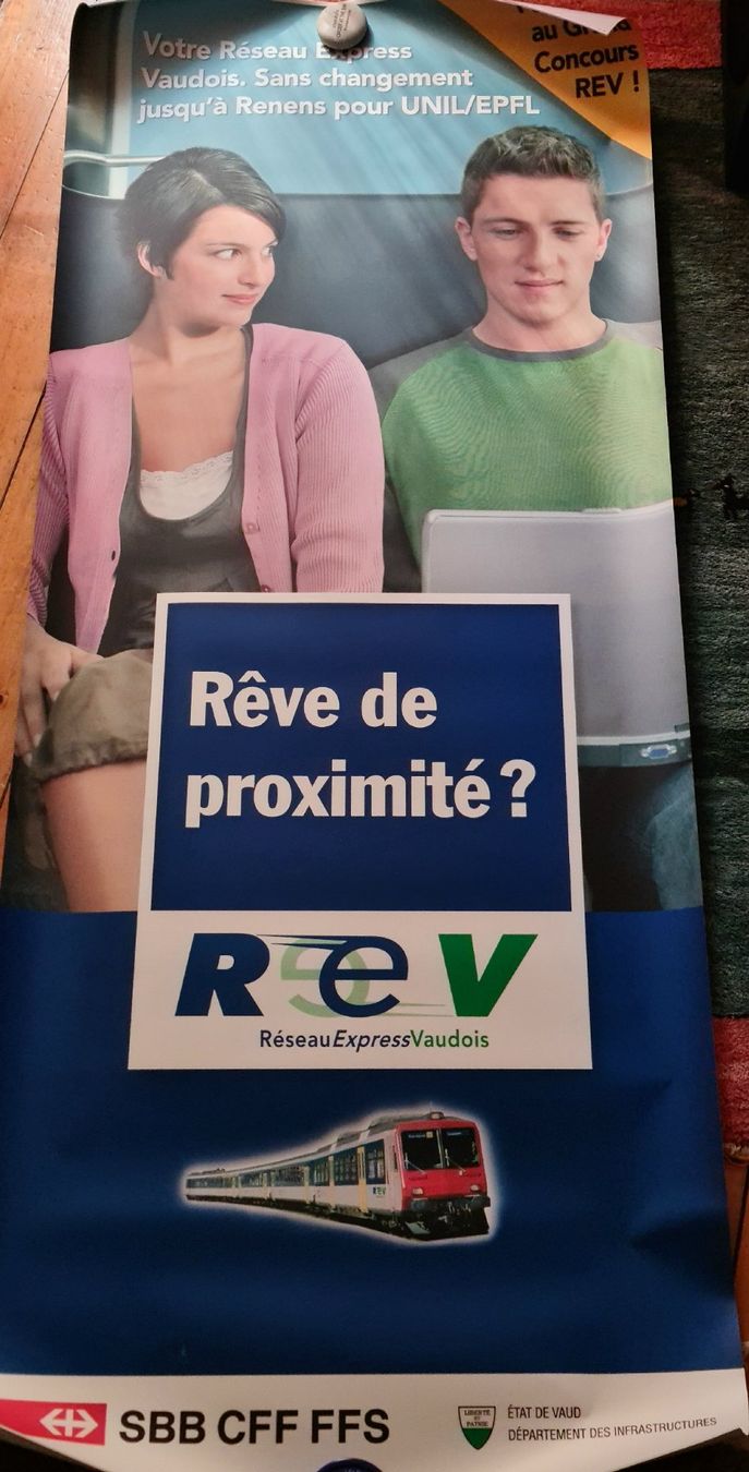 Foto & Immagini: Poster Plastifié REV – Usato da Cortaillod venduto da signep