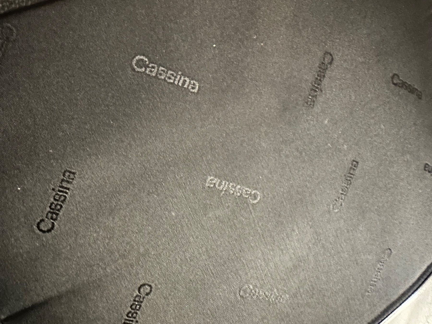 Le Corbusier Sessel: Lecorbusier Sessel Original Cassina LC2 – Gebraucht aus Diessenhofen von  4