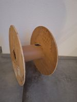 Kabelrolle aus Holz leerer Zustand für Dekoration