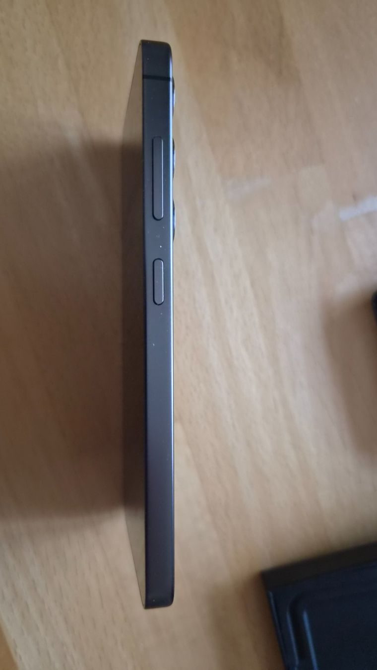 Samsung Portables: SAMSUNG GALAXY S24 256GB – D'occasion à la chaux-de-fonds par Letoile 4