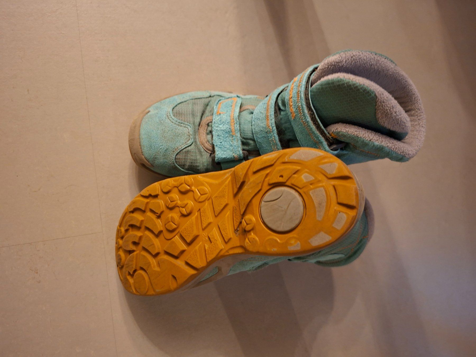 Lowa Scarpe per ragazzi: Lowa Winterschuhe Gr. 32 – Usato da Treiten venduto da Lamm99 1