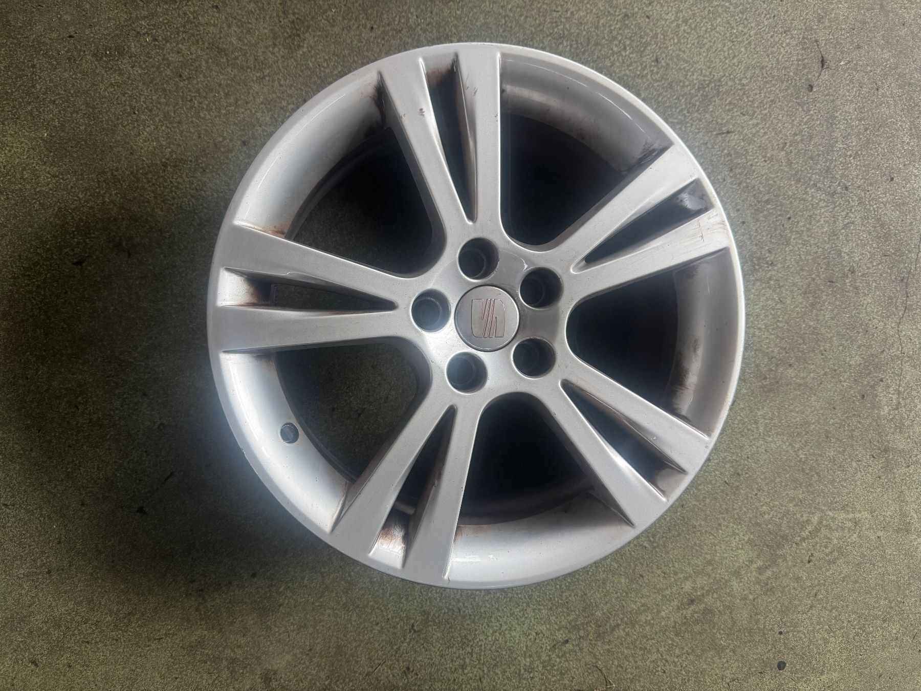 Seat Cerchioni: Felgen Seat – Usato da Widen venduto da Dinero02 2