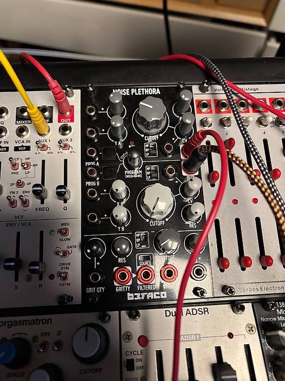 Strumenti musicali: Befaco Noise Plethora – Usato da Wynau venduto da san_6jcv