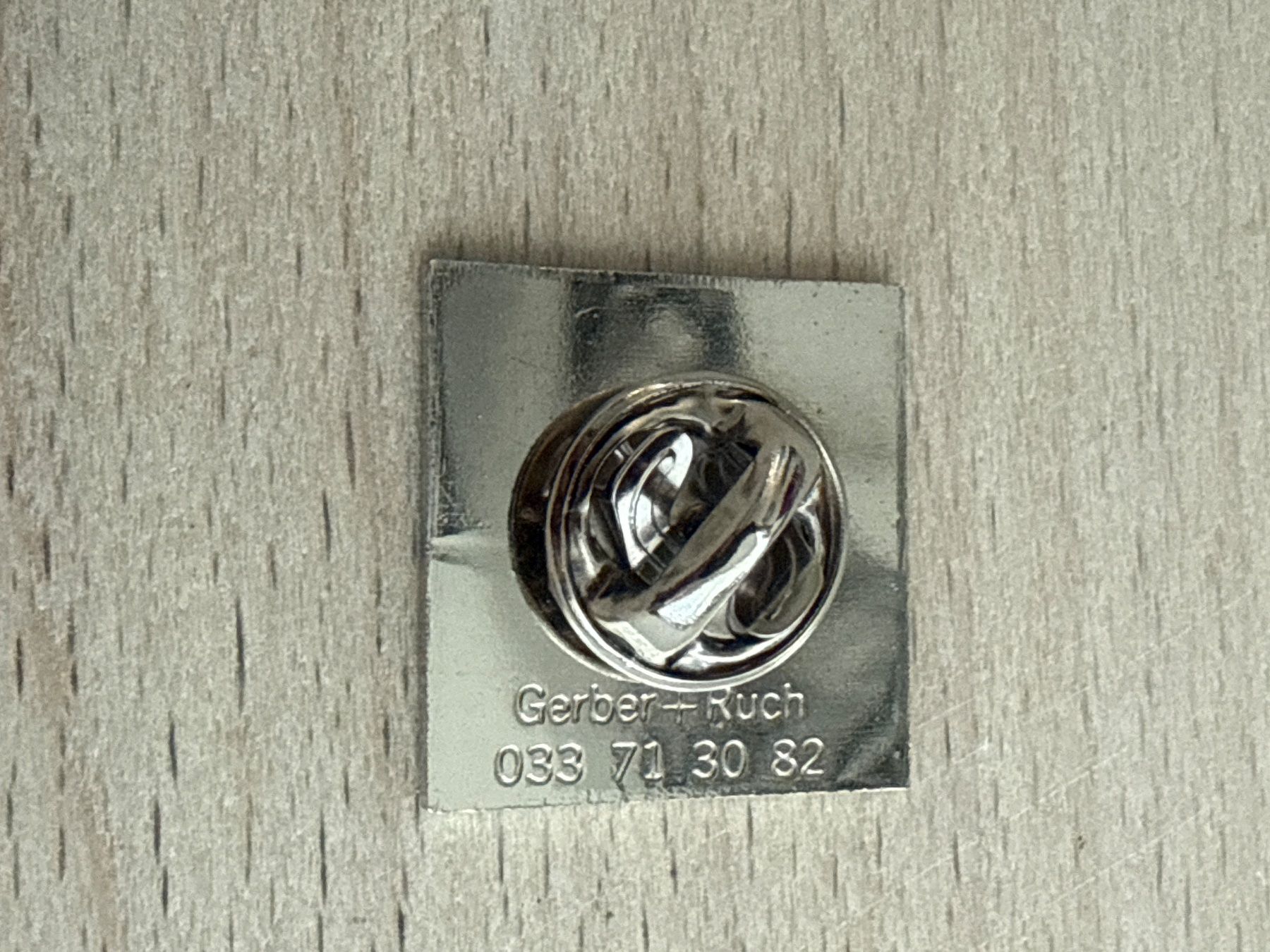 Plaquettes & Badges: Pin Wanderverein Emmen – D'occasion à Glattbrugg par Schweigmatt 1