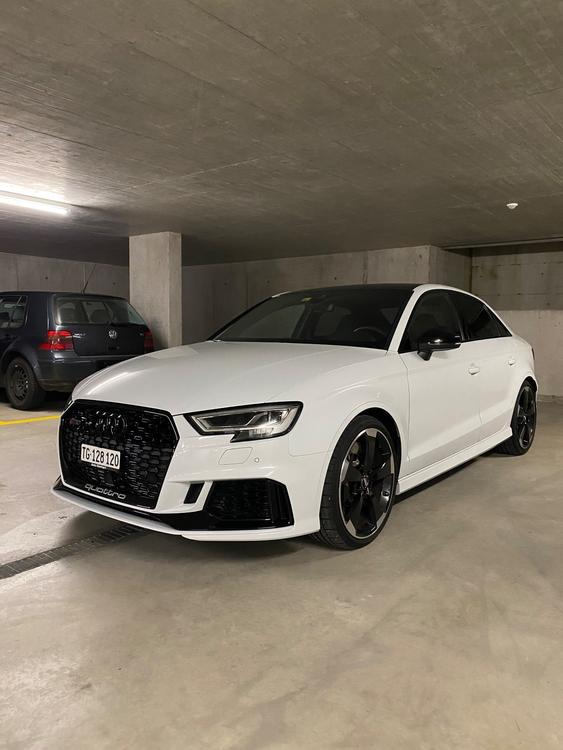 Audi RS3 Limousine - Ab Service & Garantie