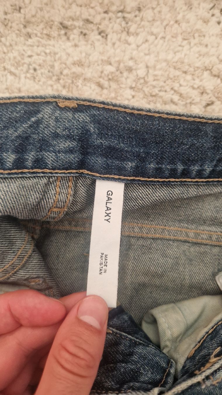 Weekday Jeans: 3x jeans Weekday W32 L34 – D'occasion à Fribourg par Thib124 7