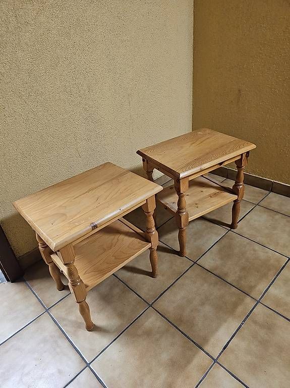 Comodini: Comodini tavolini Ikea  – Usato da Viganello venduto da HaniHela 1