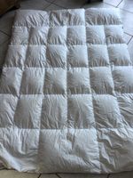 🪶 Premium-Gänsedaunendecke – neuwertig & warm  160x210