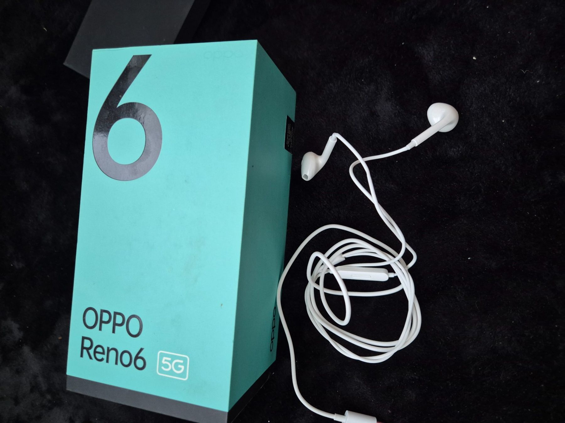 Oppo Telefoni cellulari / Smartphones: Smartphone Oppo Reno 6 – Usato da Biel/Bienne venduto da bru_vjr7 5