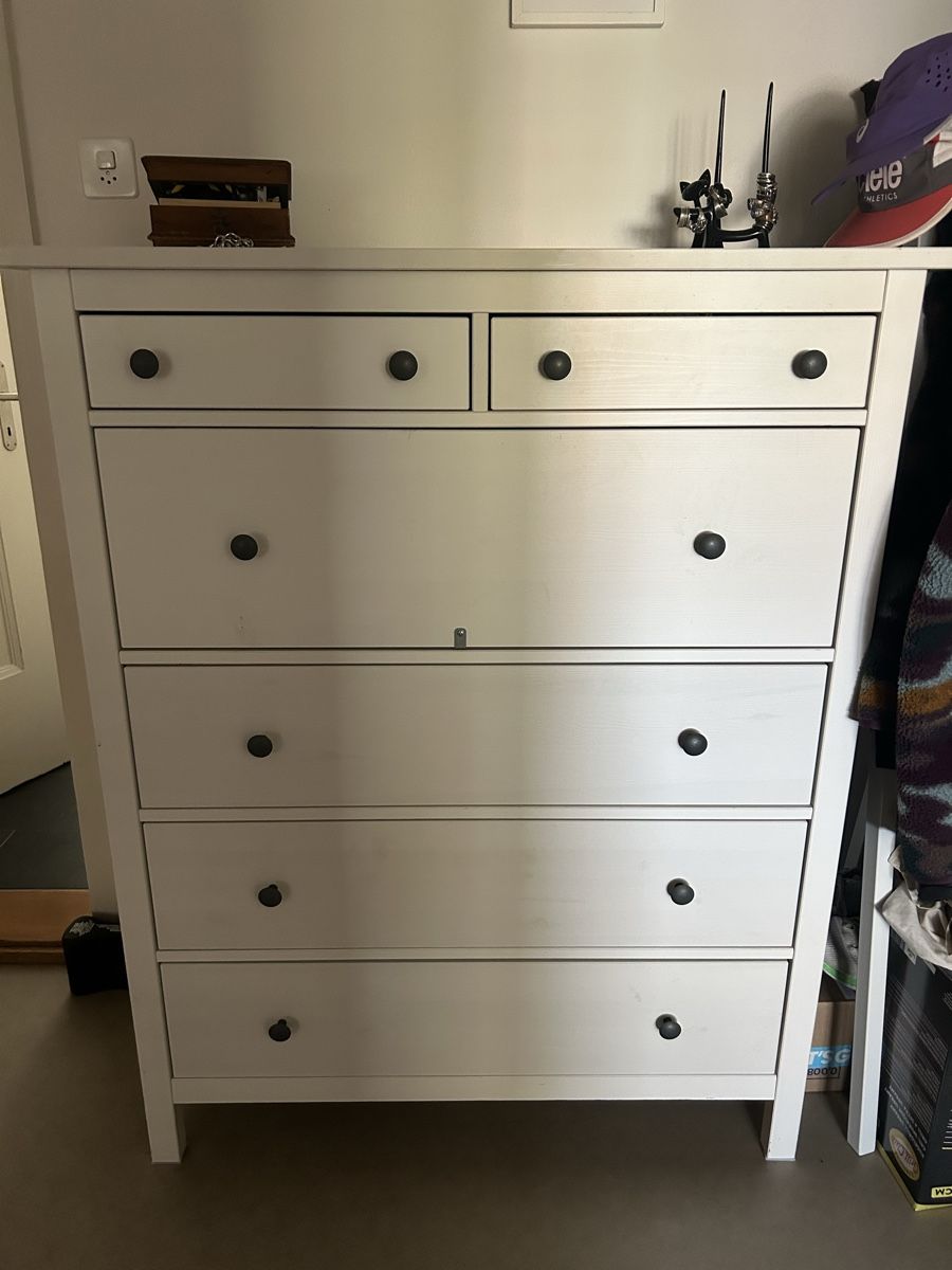 Cassettiere: Hemnes Kommode mit 6 Schubladen – Usato da Bern venduto da maurus.schoenle