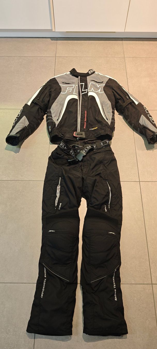 FLM Vestes: FLM Motorradjacke und Hose – D'occasion à Aarburg par Liebherr0