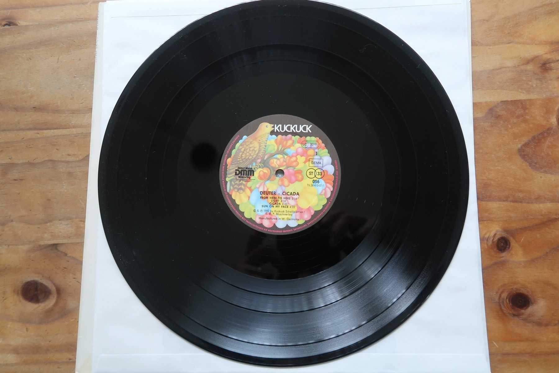Dischi in vinile: DEUTER - CICADA - Kuckuck Records VINYL LP – Usato da Basel venduto da Patiscat 3
