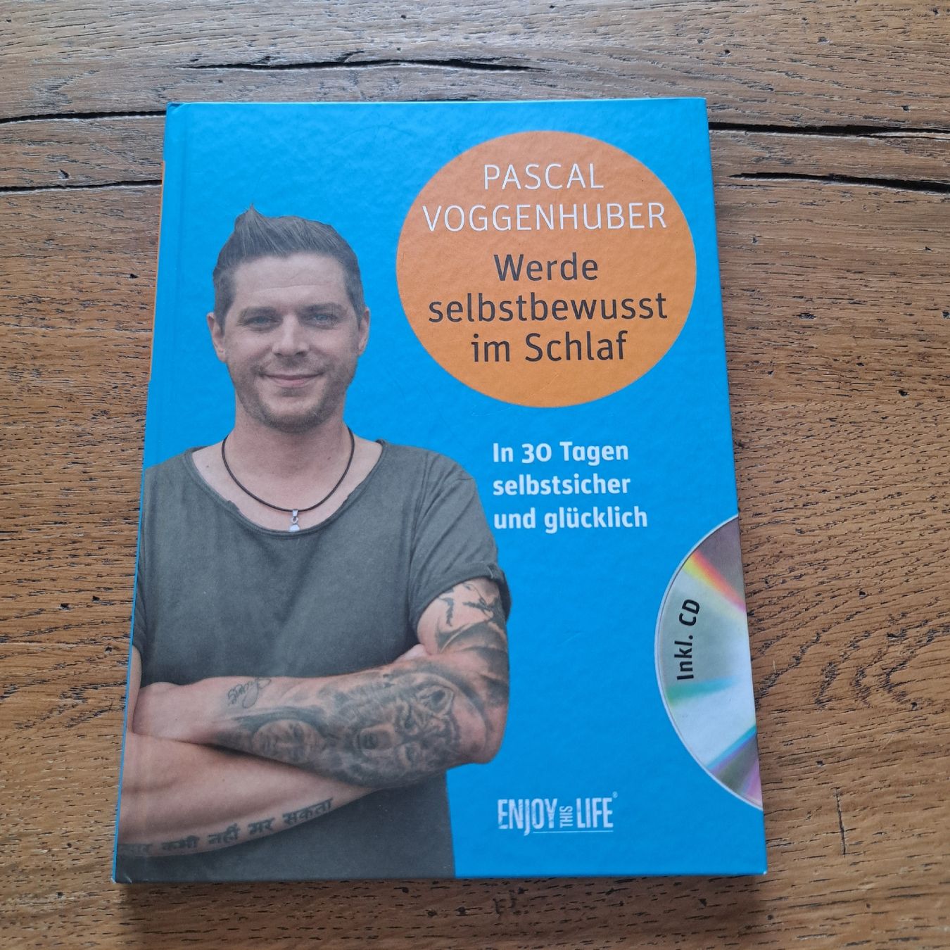 Libri: Pascal Voggenhuber - Werde selbstbewusst im Schlaf Buch CD – Usato da Kriegstetten venduto da Jakasi