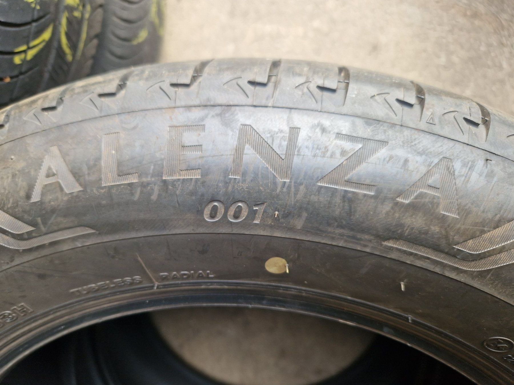 Bridgestone Pneus & Kompletträder: 4x 235/60R18 103 H Bridgestone – Gebraucht aus Kerzers von ernst1234 1