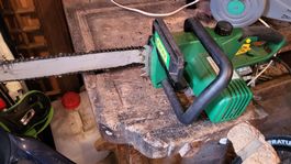 Okay Elektro-Kettensäge BJ2021, 400mm - Ideal für Brennholz!