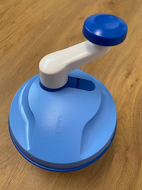 Tupperware Küchengeräte: TUPPERWARE QUICK CHEF 2, DER GROSSE! – Gebraucht aus Alberswil von mina012