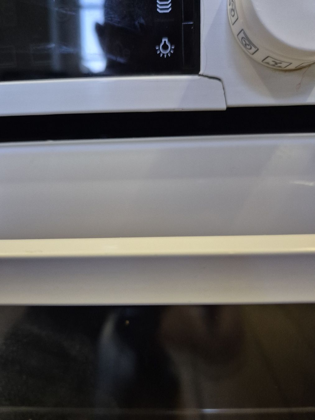 V-Zug Cucine: V-Zug Combair  Herd V600 – Usato da Oberägeri venduto da Kenwood4 2