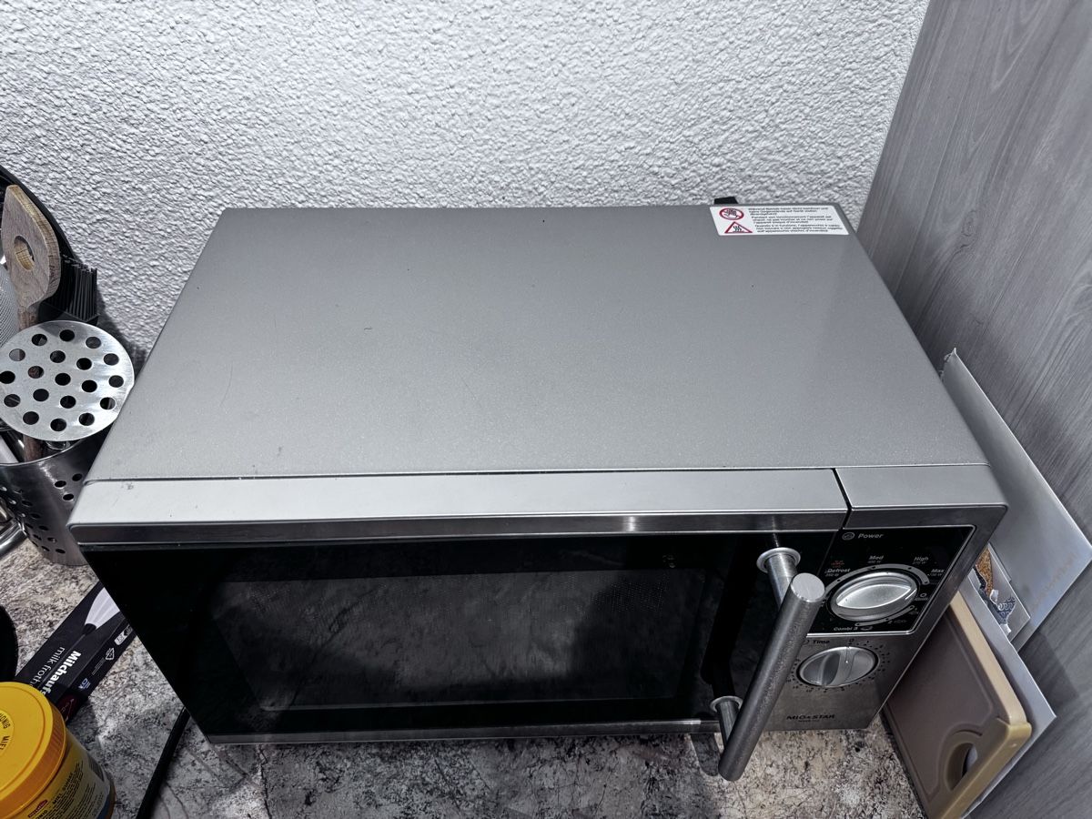 Mio Star Elettrodomestici da cucina: Miostar Wave Mikrowelle mit Grill – Usato da Emmenbrücke venduto da Salamanter63 1