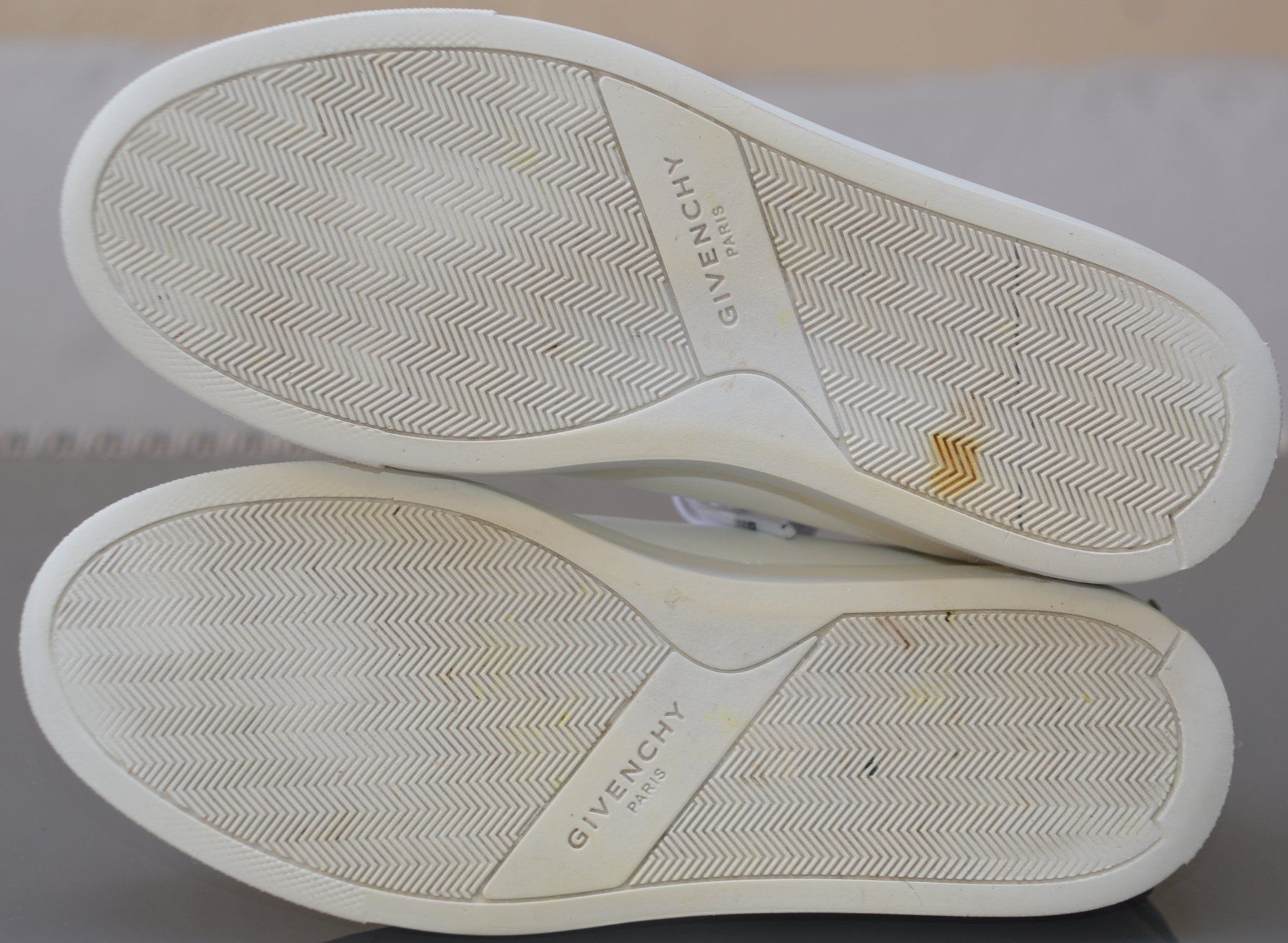 Givenchy Scarpe da donna: Sneakers Givenchy Urban Street .36 – Usato da Collonges venduto da Auganien 7
