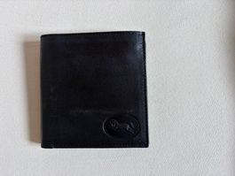 2  völlig gleiche edle Portemonnaies aus Leder, schwarz,