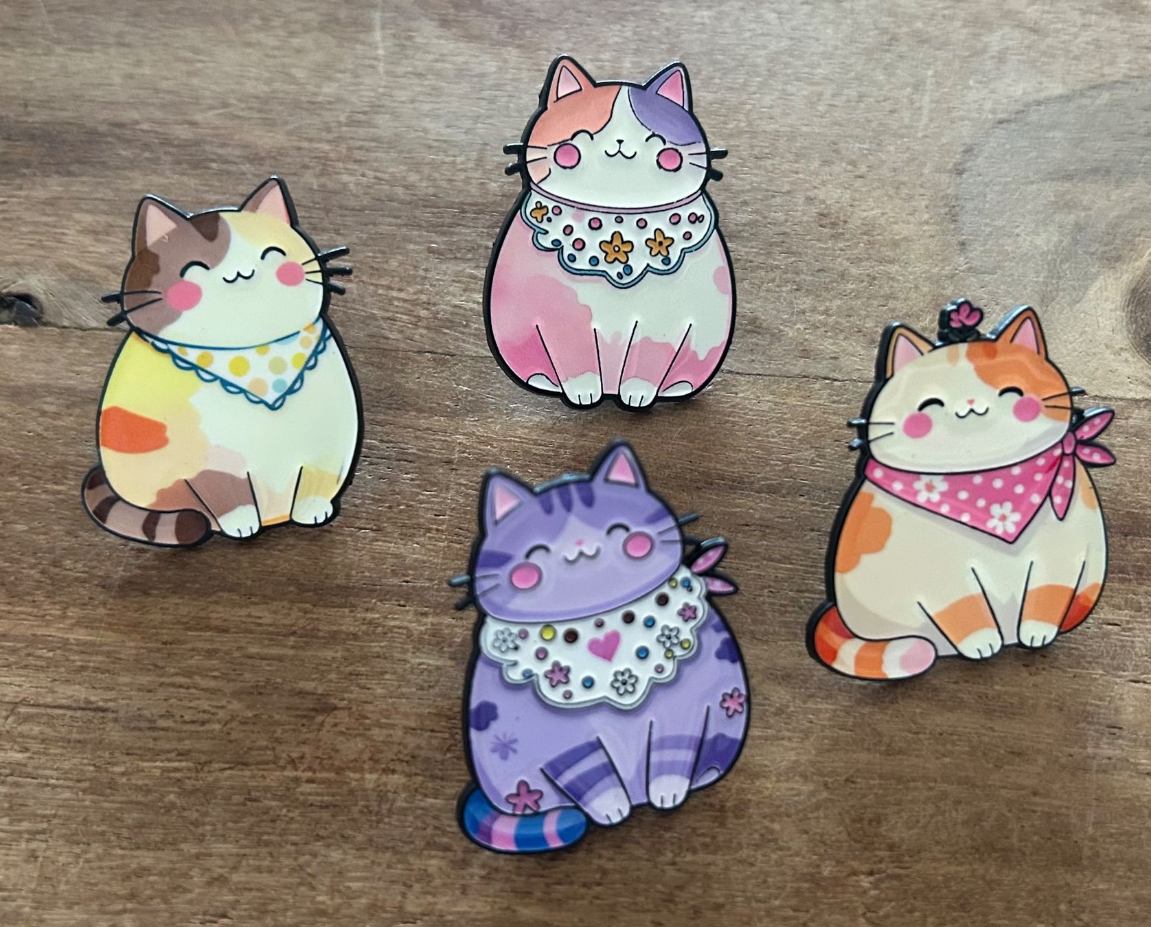 Placchette & Badge: 4x Pin Katze – Nuovo e nell'imballaggio originale da Geneve venduto da vane267