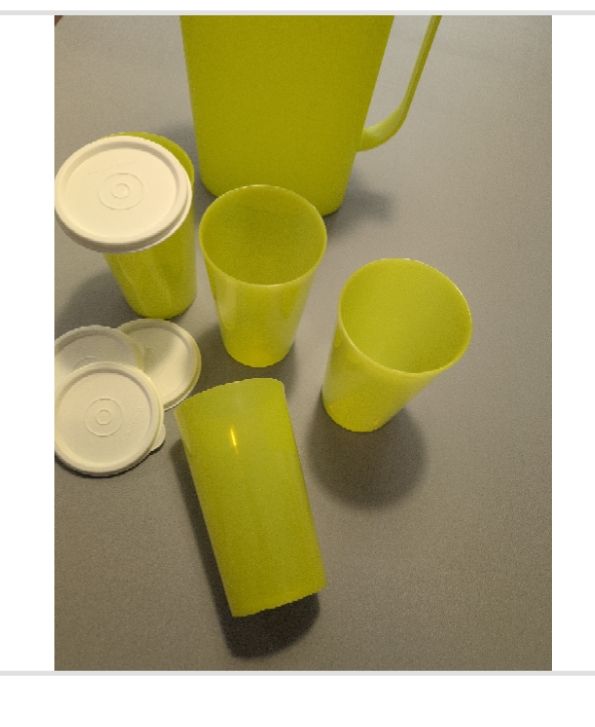 Tupperware Contenitori & Simili: Krug mit 4 Bechern Tupperware NEU – Nuovo e nell'imballaggio originale da Hagneck venduto da fischli80 2